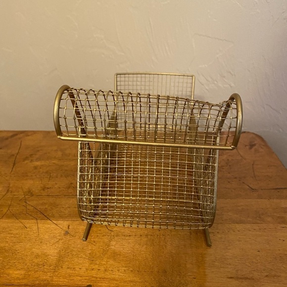 Gold Wire Santa Sleigh Christmas Holiday - Picture 4 of 5